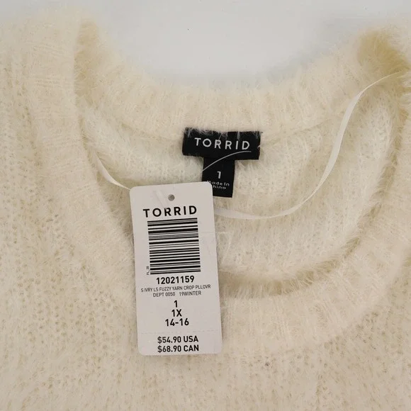 Torrid Ivory Fuzzy Yarn Crop Pullover Sweater - Women's Plus Size 1X 14-16 NEW - Picture 3 of 7
